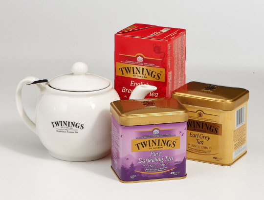 와이닝 프리미엄 티팟세트 <롯데마트 제공>